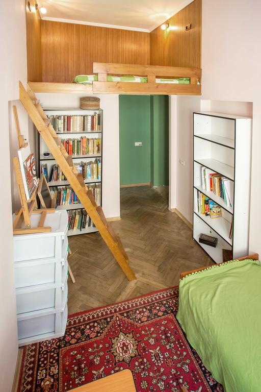 Magic Bus Hostel Lviv Room photo